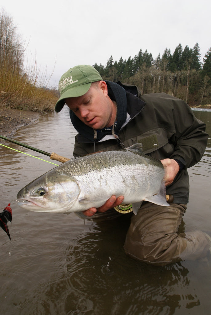 Staying Warm While Winter Steelhead Fishing