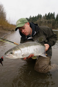 Staying Warm While Winter Steelhead Fishing